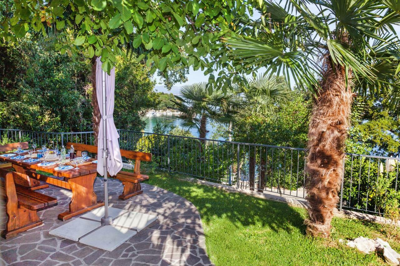 Apartment Villa Lidija Lovran Exterior photo