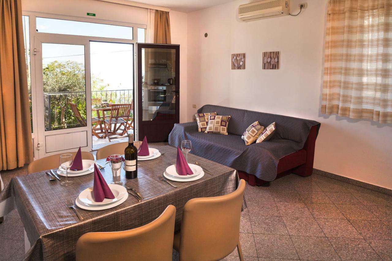 Apartment Villa Lidija Lovran Exterior photo